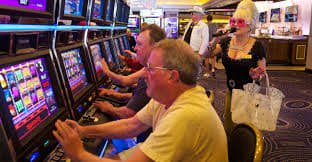 888APK Live Casino Roulette Blackjack Sic Bo Myanmar Real Dealer